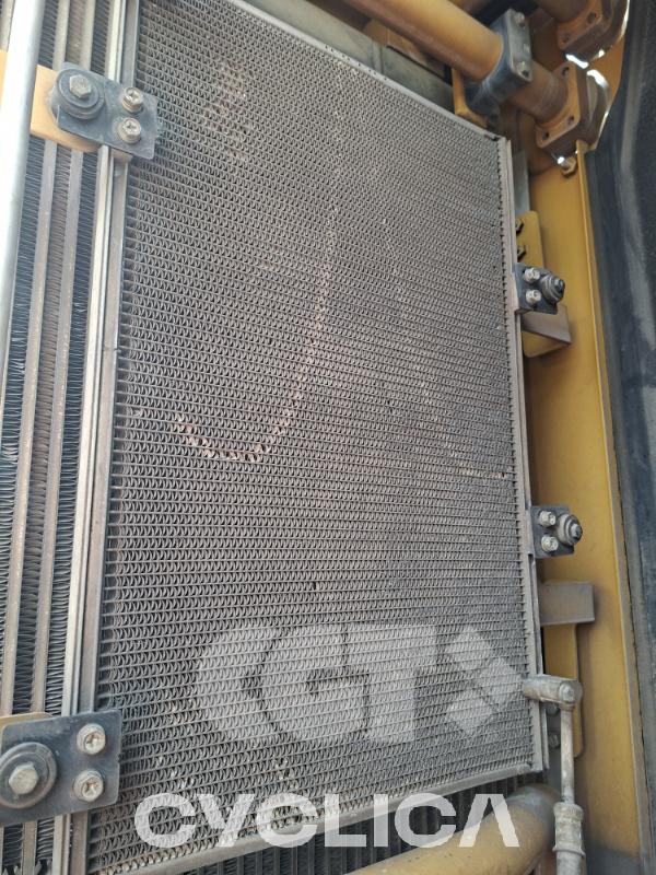 Pelles sur pneus  M314 K3H20135 - 7