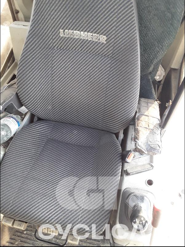 Escavadora de rastos  R924 13160 - 10