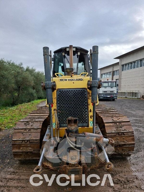 Bulldozers e tratores de rastos  D150 C012DZ013 - 4