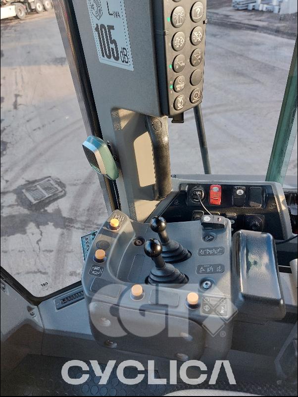 Pás Carregadoras de Rodas  966M XE FL200224 - 12