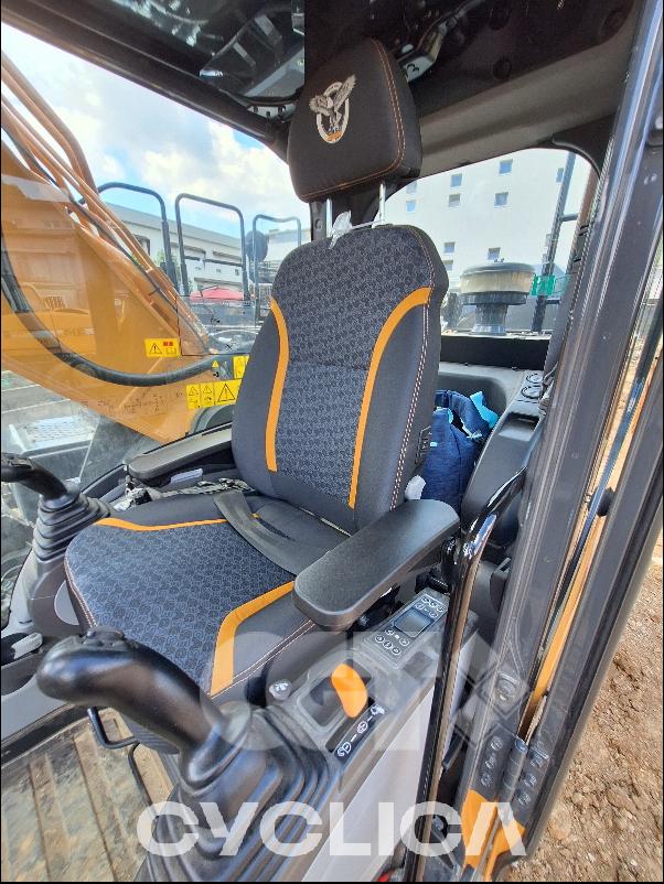 Escavadora de rastos  CX350 SE7P6### - 9