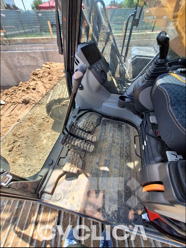 Escavadora de rastos  CX350 SE7P6### - 10