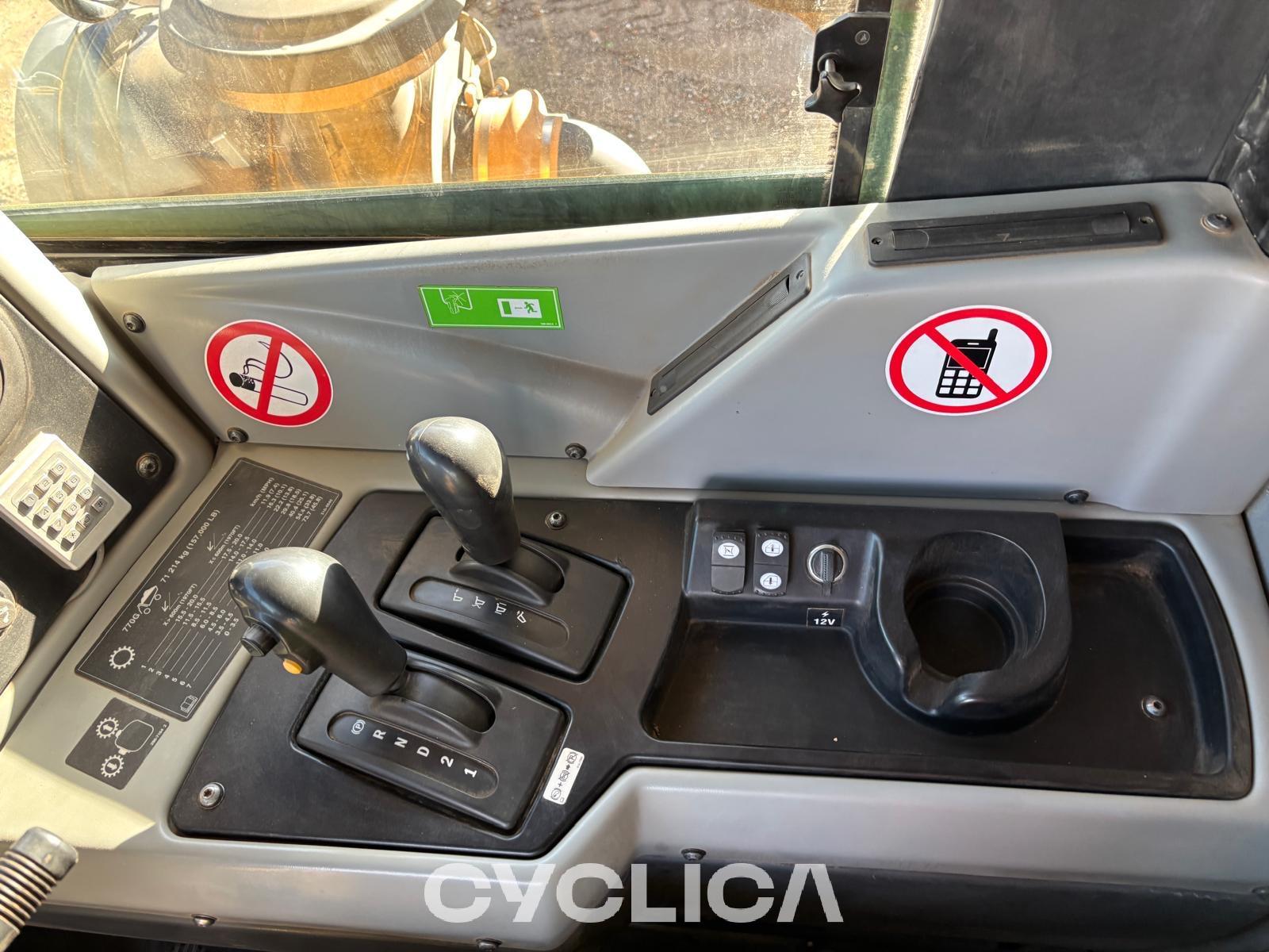 Dumpers e camiões rígidos  770G KDH00454 - 5