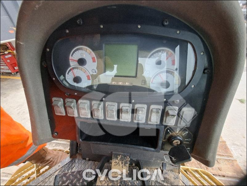 Buldožerji in traktorji goseničarji  D150 C012DZ013 - 16