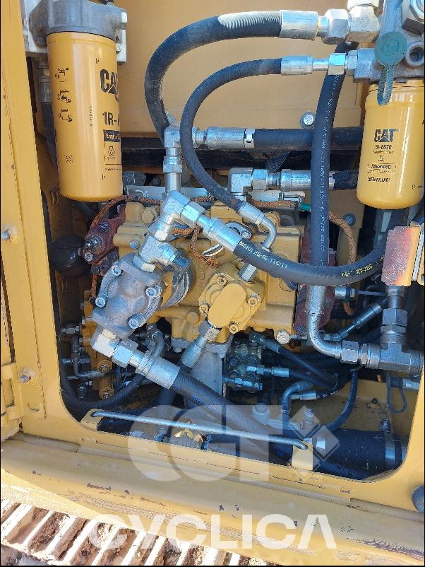 Eskavatorë me Zinxhirë  312D RKF00### - 6