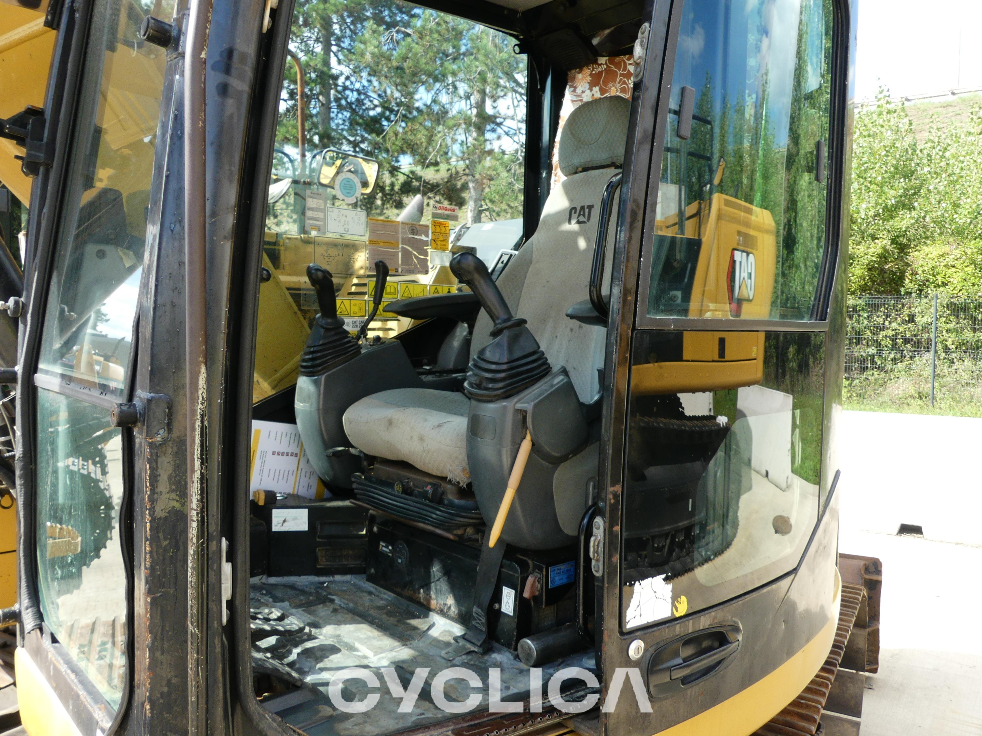 Ровокопачи-гасеничари  314D LCR TXN00179 - 3