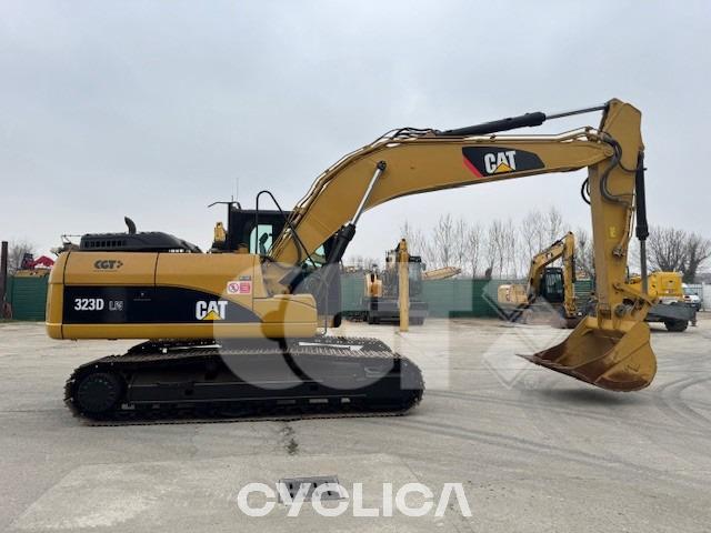 Bageri gusjeničari  323D CWG00184 - 2