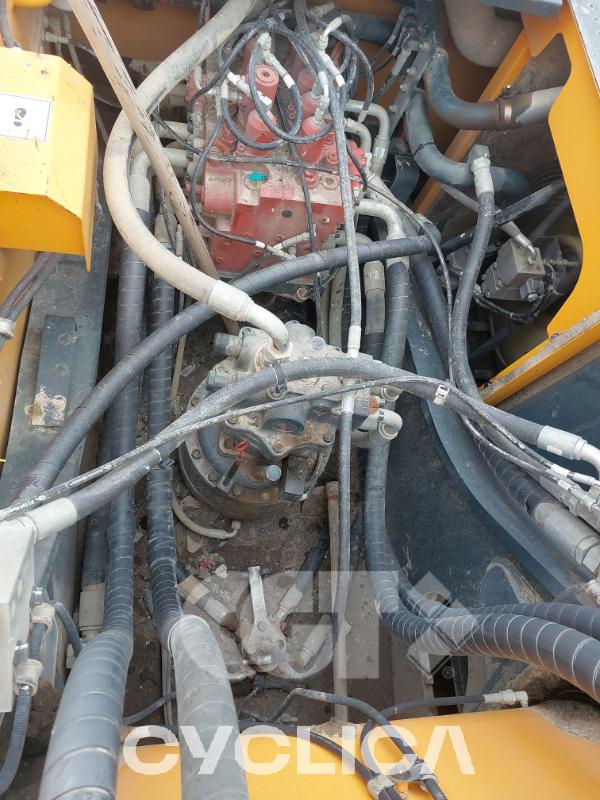 Bageri gusjeničari  HX380 1AL0000### - 17