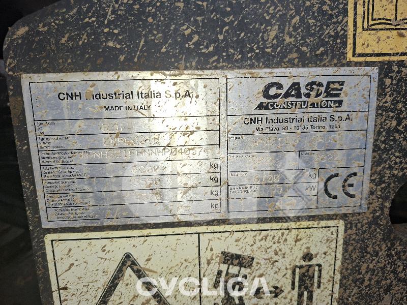 Utovarivači  321F FNH321FHNNHP04### - 10