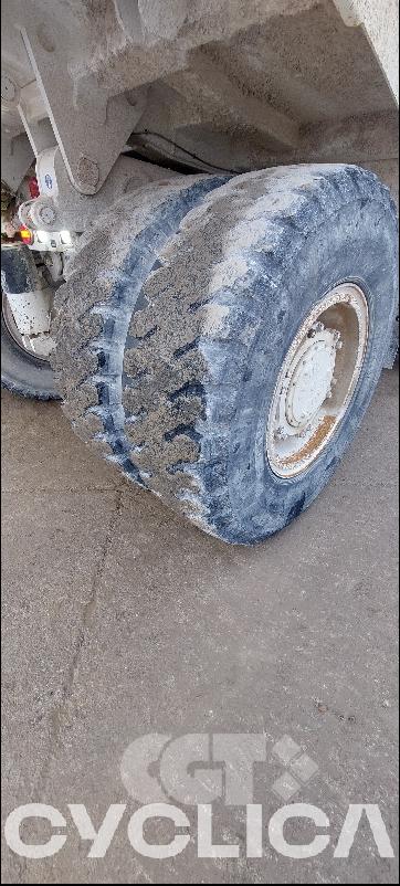 Dumpers and rigid trucks  DP405 405WD2SC01 - 8