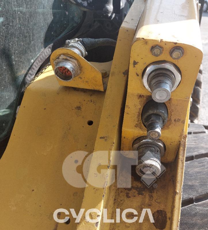 Skid steers  262D DTB08### - 11