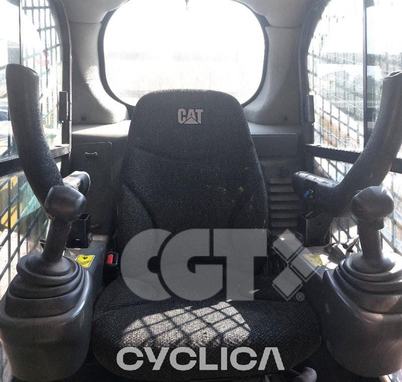 Skid steers  262D DTB08### - 10