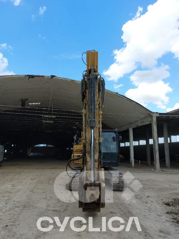 Escavadora de rastos  323F MFY20### - 3