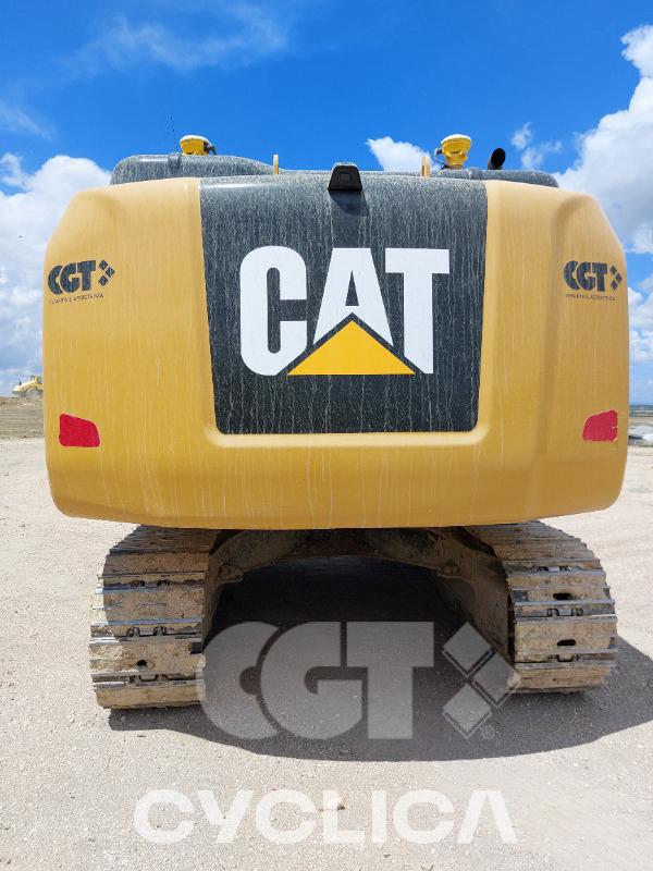 Bageri gusjeničari  323F MFY20289 - 4