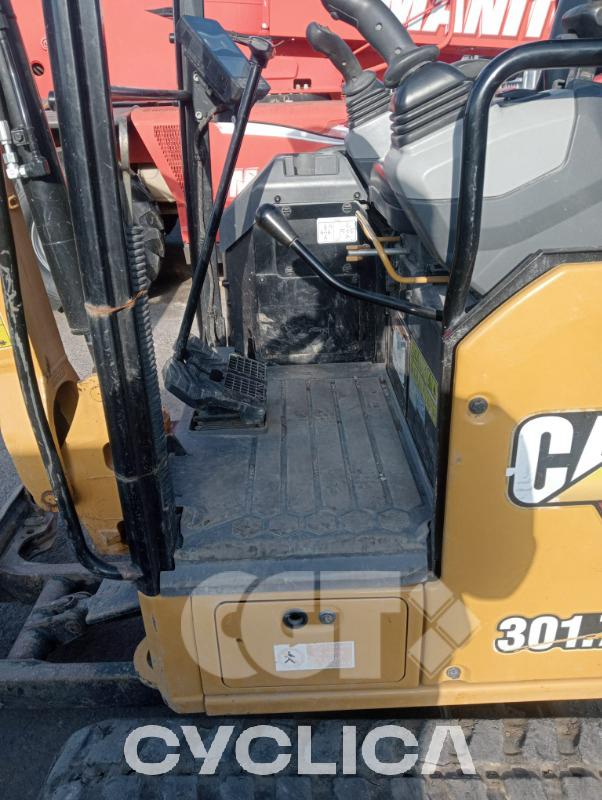 Pelles sur chenilles  301.7 JH704### - 3