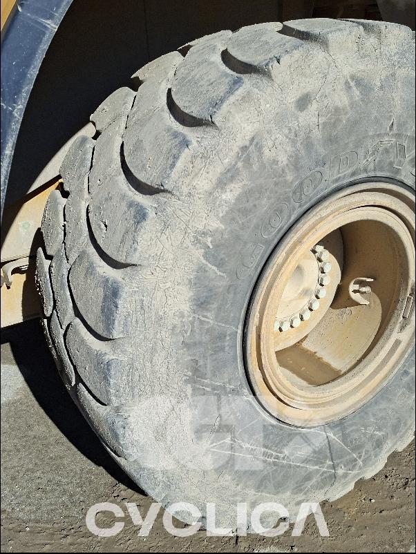 Ngarkues me rrota  962M JYD10### - 6