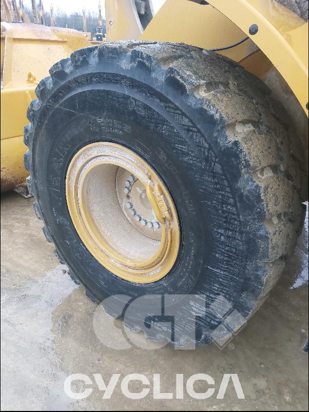 Ngarkues me rrota  962M JYD10276 - 11