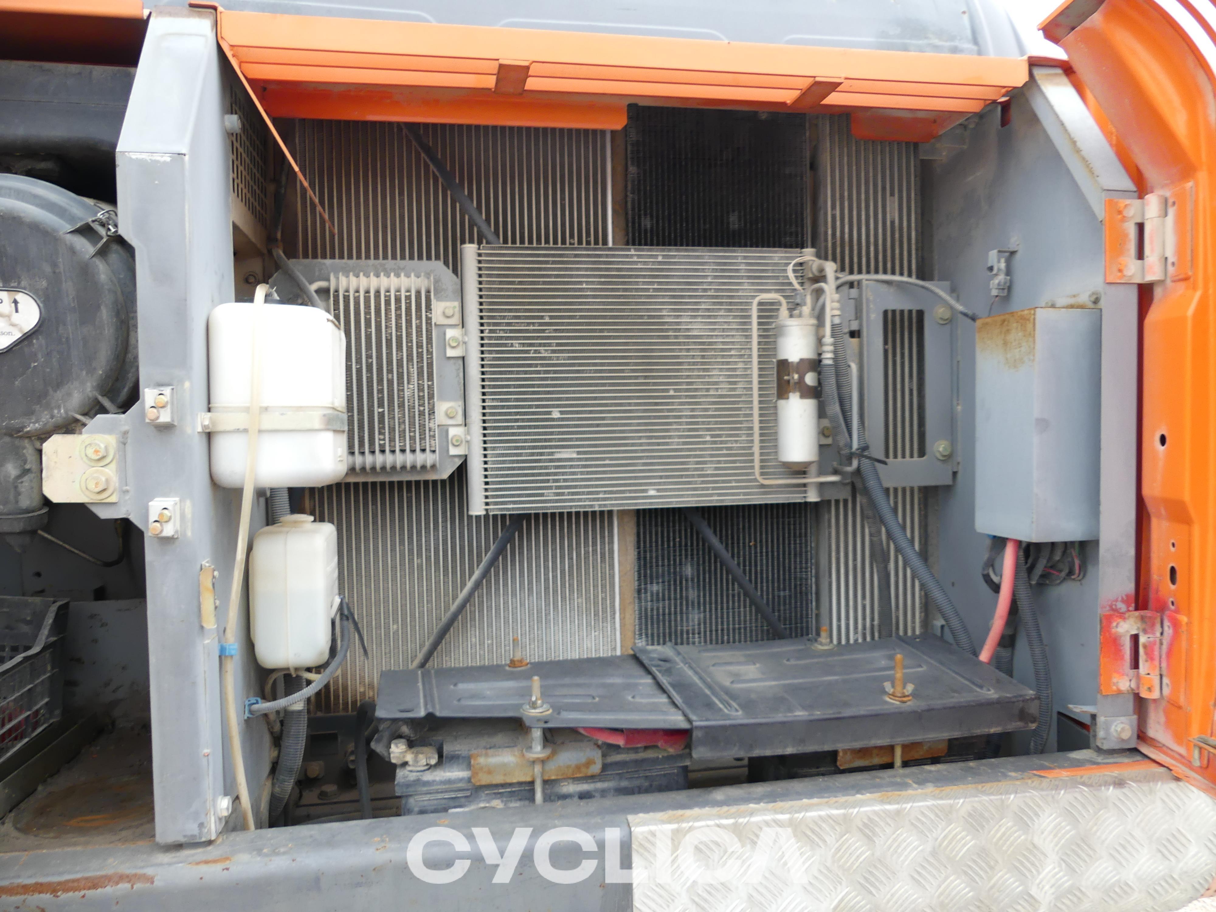 Pelles sur chenilles  ZAXIS 280 LCN 00030032 - 8