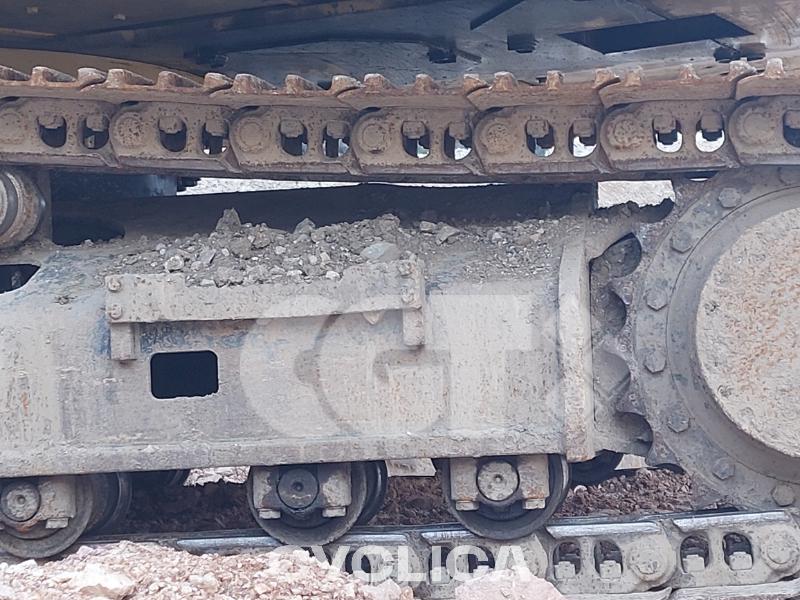 Pelles sur chenilles  319C KGL00### - 6