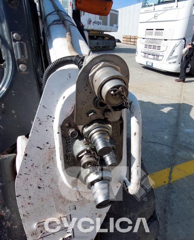 Chargeuses compactes  S530 B4KA11### - 7