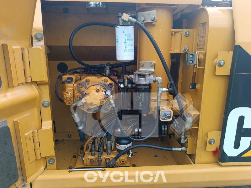 Eskavatorë me Zinxhirë  312B 9FS00### - 6