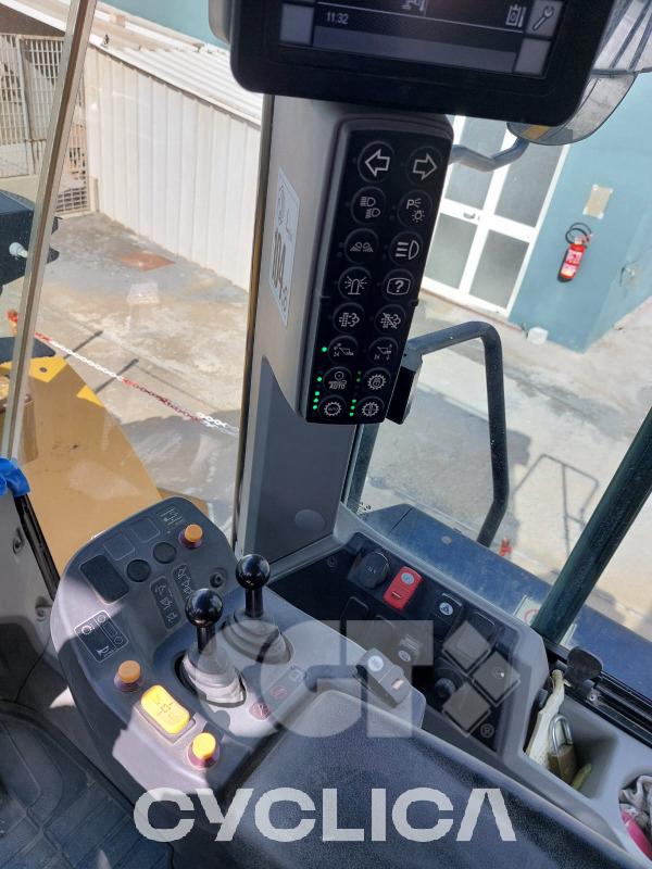 Wheel loaders 950M J1S00### - 12