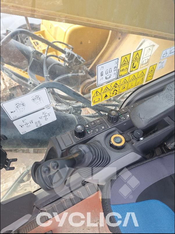 Bageri guseničari 340 DEM WLE10### - 17