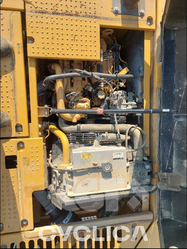 Bageri guseničari  313FGC GJD10099 - 9