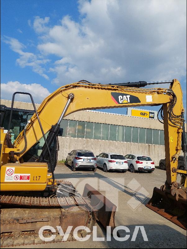 Bageri guseničari  313FGC GJD10099 - 10