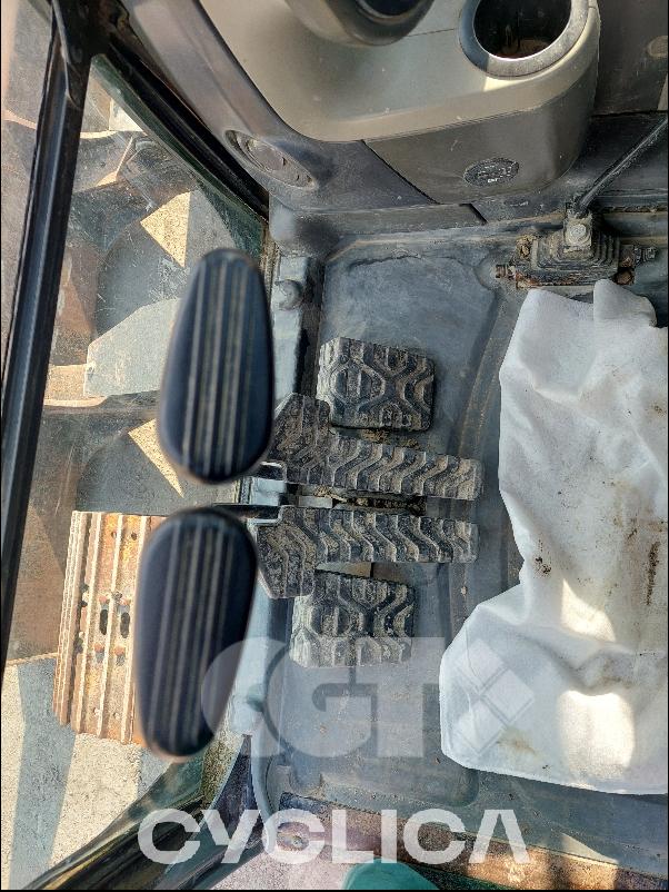 Bageri guseničari  313FGC GJD10099 - 14