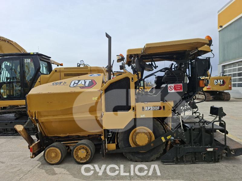 Асфалтирање AP300F FRA00219 - 1