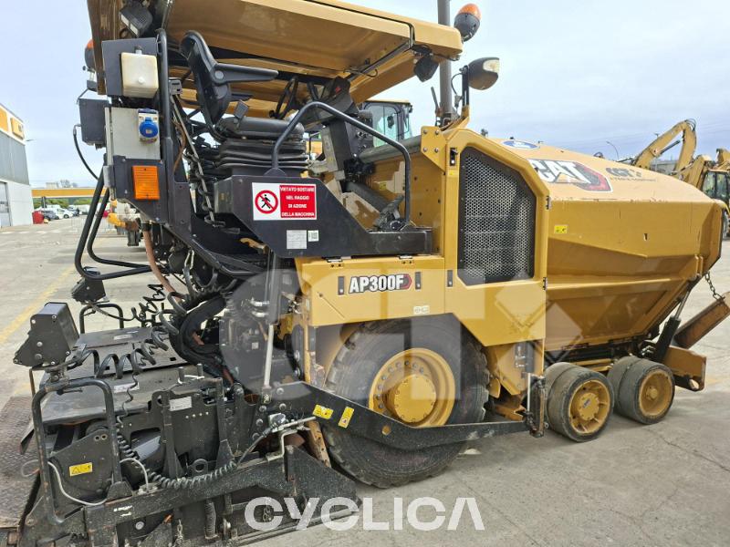 Асфалтирање AP300F FRA00219 - 2