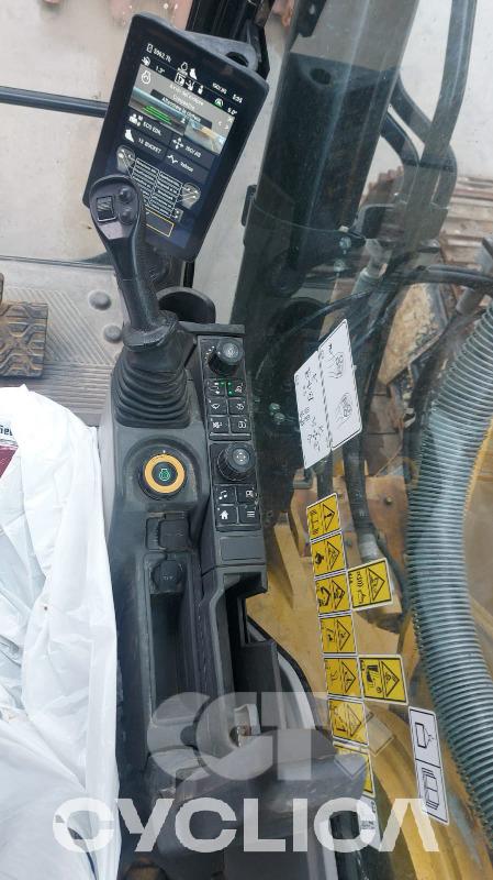 Eskavatorë me Zinxhirë  336 NG WFF00197 - 12