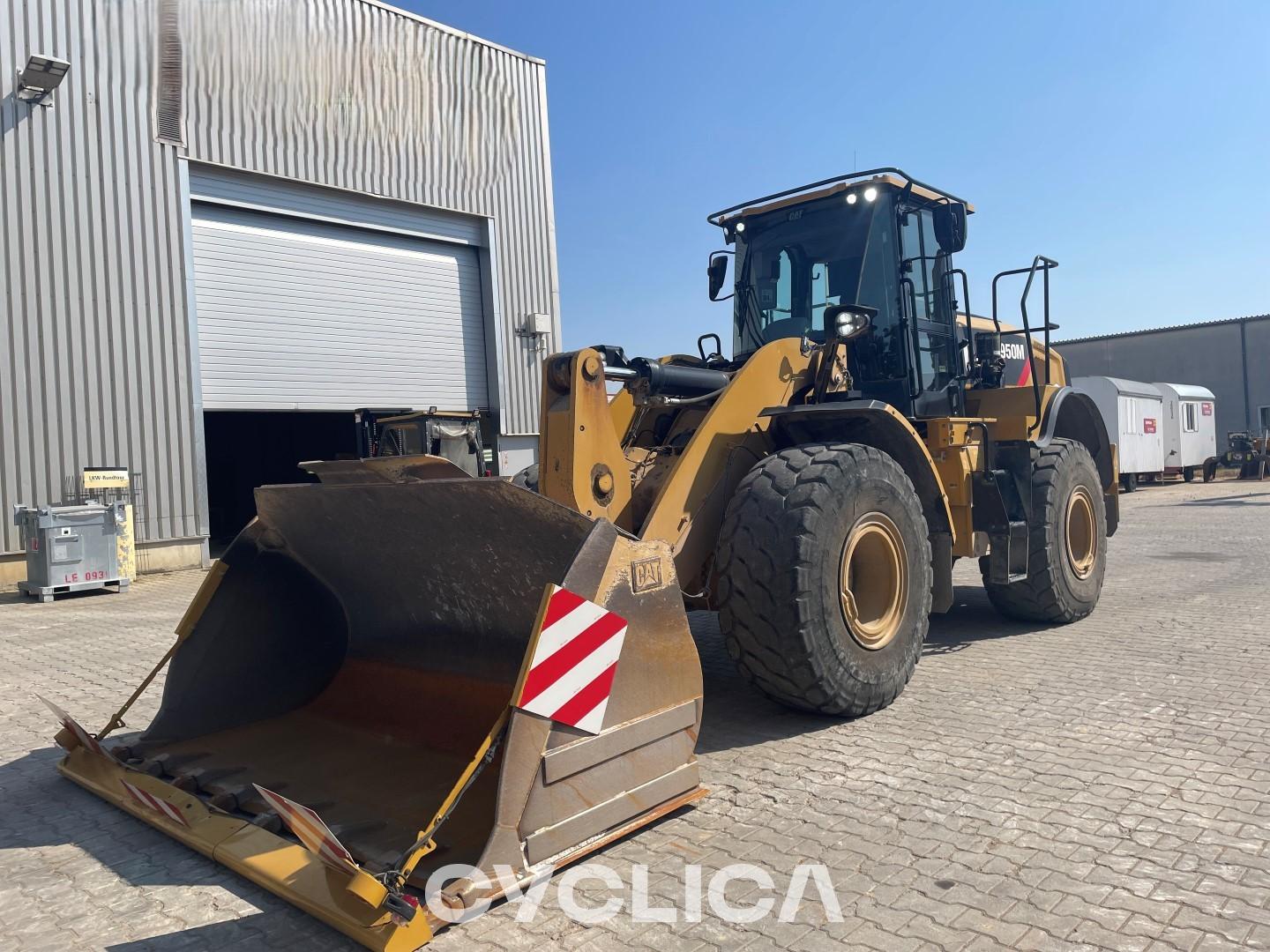 Chargeuses sur pneus  950M XCJ20285 - 1