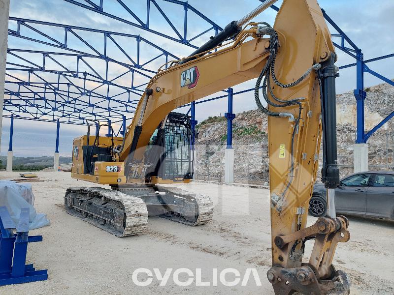 Bageri gusjeničari  323LN KPE00### - 3