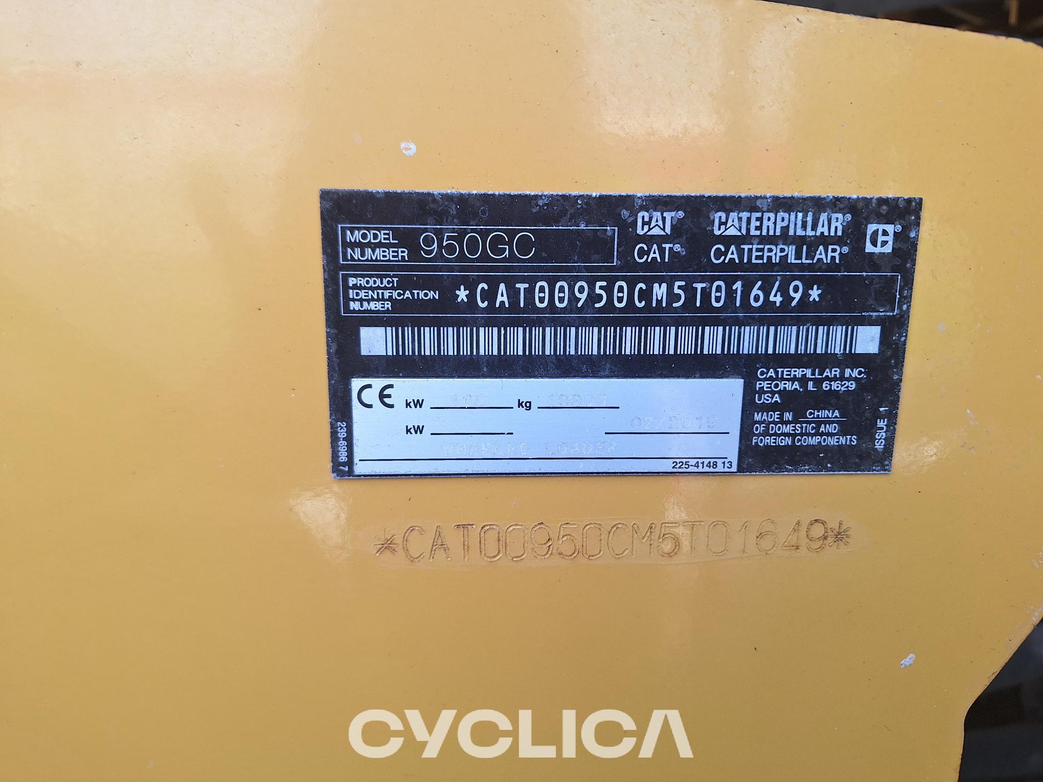 Chargeuses sur pneus  950GC M5T01649 - 2