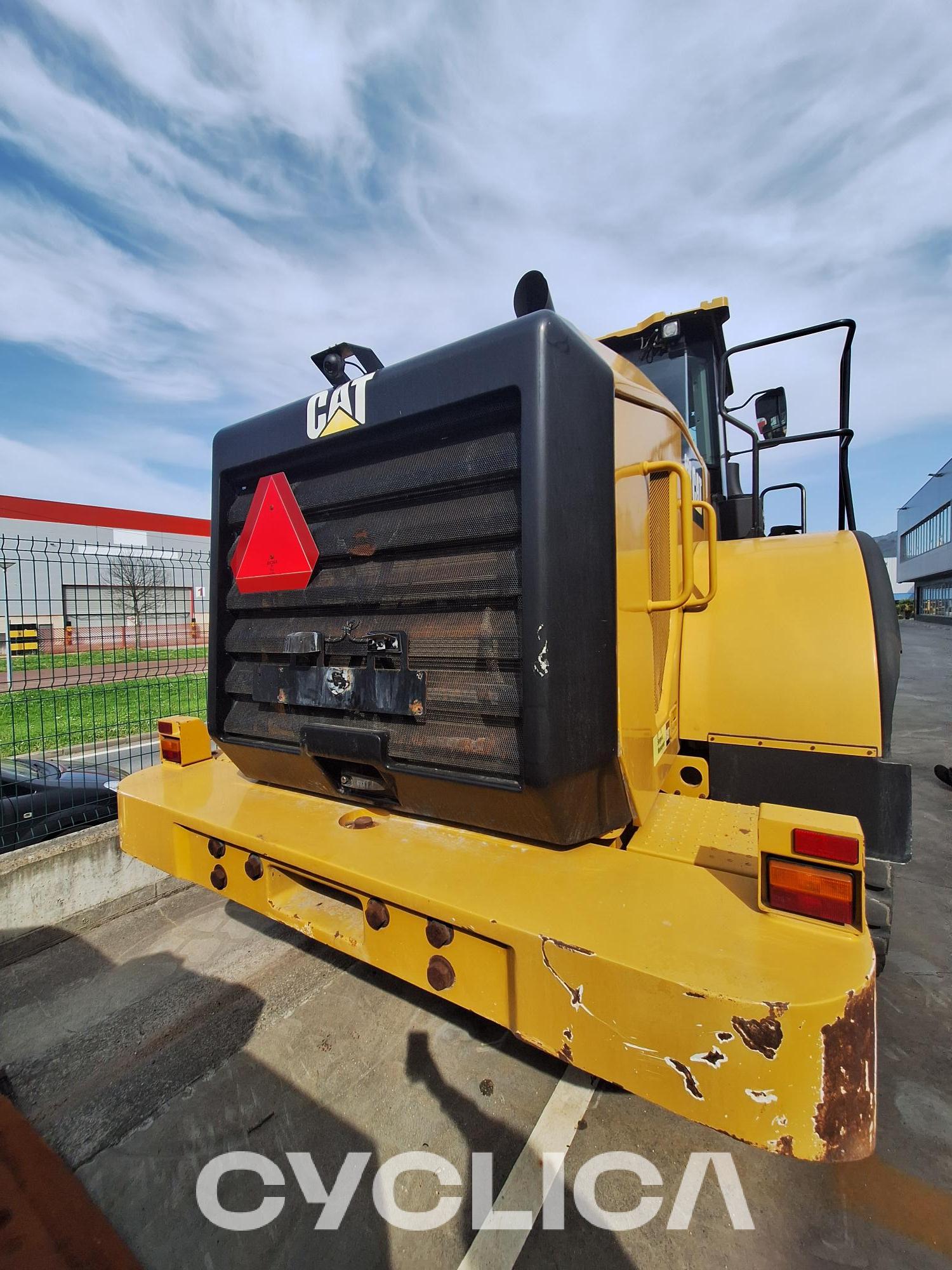 Chargeuses sur pneus  950GC M5T01649 - 5