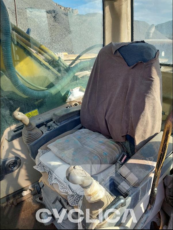 Escavatori cingolati  330C CGZ00### - 15