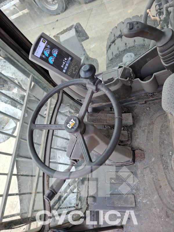 Escavatori gommati  M318D MH D9X00### - 10