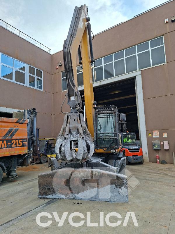 Escavatori gommati  M318D MH D9X00### - 3