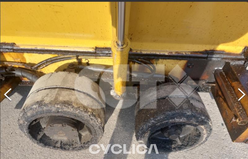 Pavimentazione  AP300 B2Y00### - 11