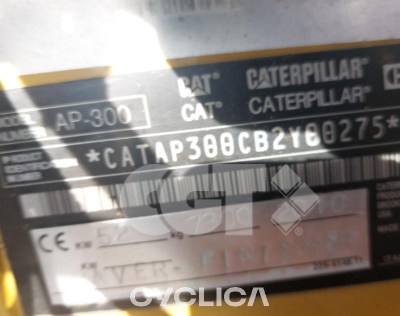 Pavimentazione  AP300 B2Y00### - 16