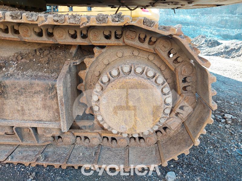 Escavatori cingolati  336D MYP00### - 9