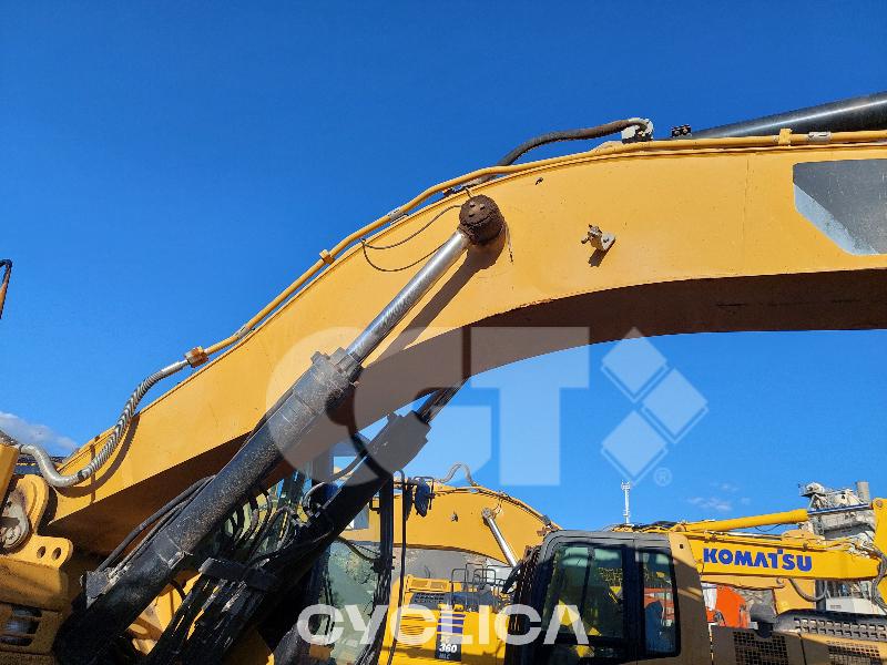 Escavatori cingolati  336D MYP00### - 6