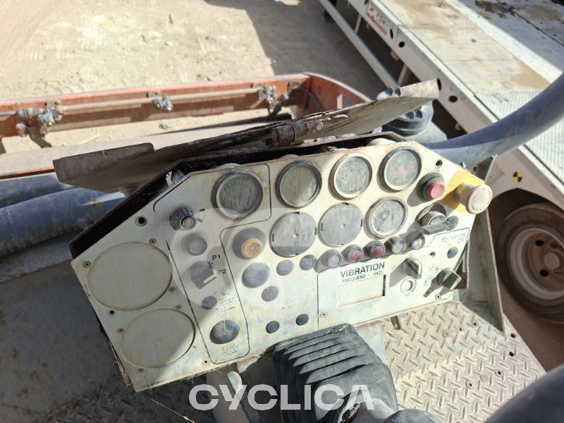 Oprema za asfaltiranje  HD70 47867 - 6