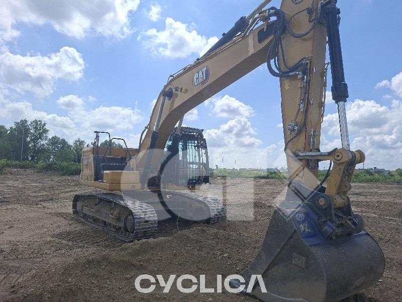 Escavadora de rastos  330 NG XNB10### - 2