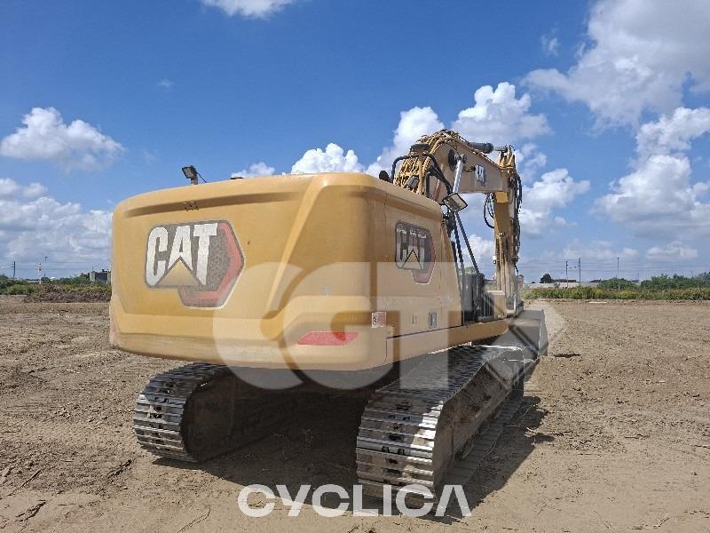 Escavadora de rastos  330 NG XNB10### - 4