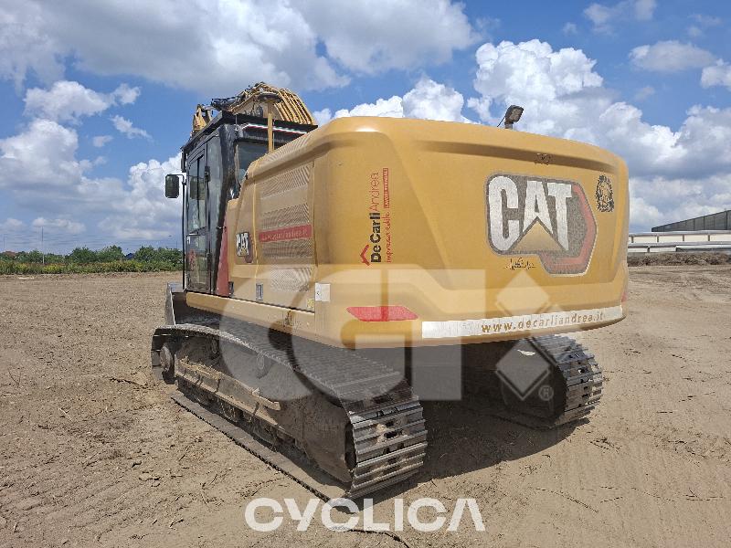 Escavadora de rastos  330 NG XNB10### - 12