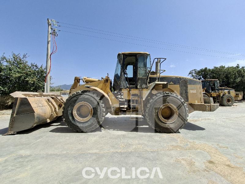 Utovarivači na točkovima  966 AWY00413 - 1