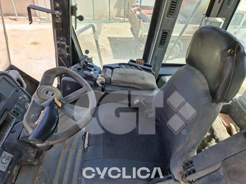 Utovarivači na točkovima  966 AWY00413 - 10